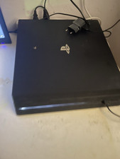 Sony PlayStation 4 Pro 1TB - Nero Con Due Joystick E 6 Giochi Inclusi