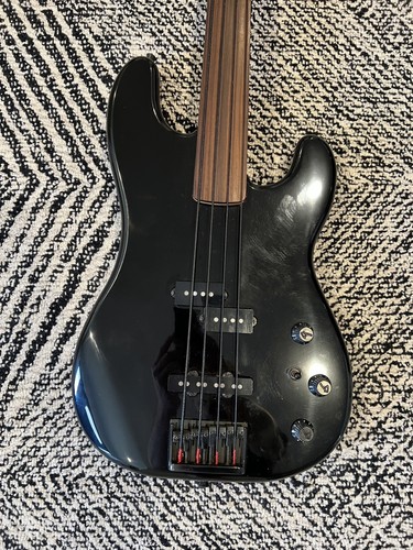 Fender jazz bass special - fender,