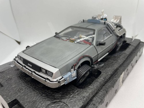 Hotwheels ritorno al - hotwheels, 1/18