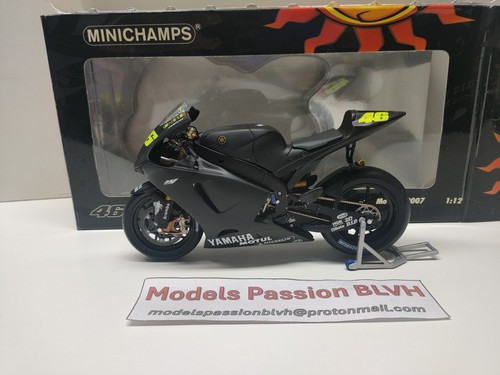 Yamaha yzr rossi test - yzr-m1,