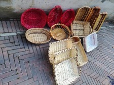 15 cesti di vimini di varie forme e dimensioni, usati ma come nuovi  