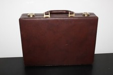 Valigetta 24 ore rigida pelle sintetica – Vintage Marocco 1980