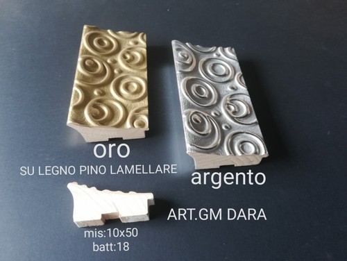 Cornice moderna classica - , su