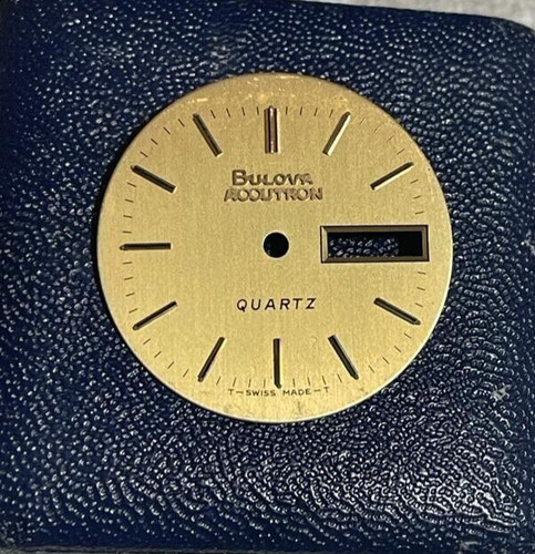 Bulova accutron accuquartz - bulova,