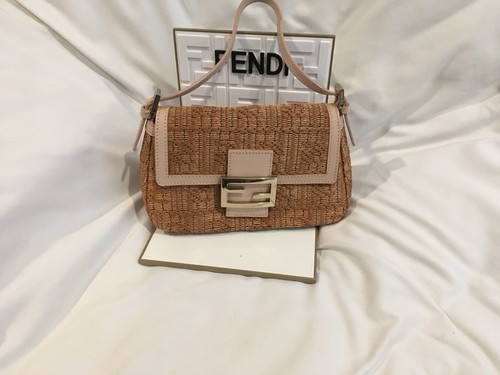 Mini baguette fendi mamma - fendi,