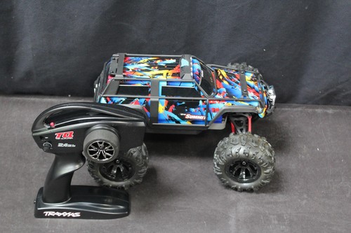 Traxxas summit 4x4 - 1/16,