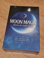 NUOVO Moon Magic Book & Card