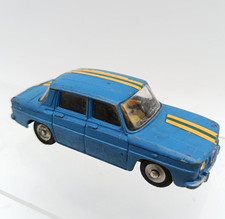 1/43 Dinky toys Renault R 8