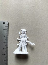 FEIYA ICONIC HALF ELF WITCH