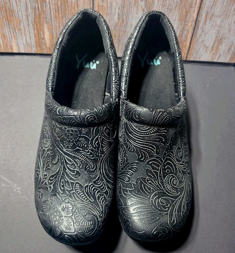 Yuu bethanee zoccoli paisley - yuu,