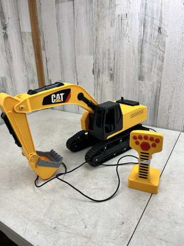 Caterpillar gatto giocattolo - caterpillar,