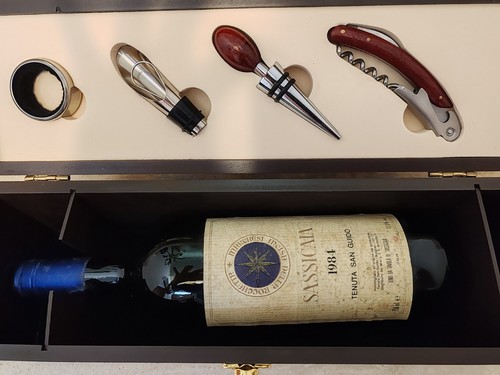 Vino sassicaia tenuta san - sassicaia,