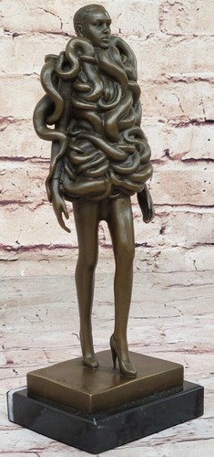 Statua moderna astratta una - moderna,