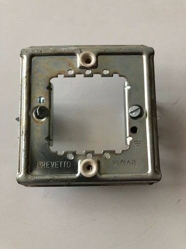 Supporto scatola rotonda in - x,