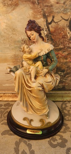 Statuetta vintage serie