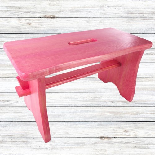 Piccolo sgabello legno rosa - in,