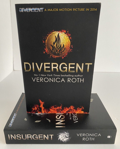 Divergent insurgent books 1 - divergent,
