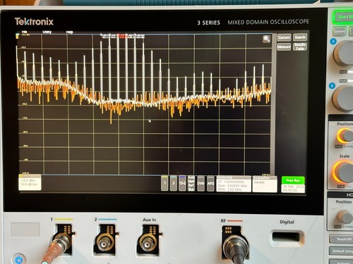 Tektronix mdo32 ghz - 1,