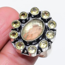 Anello con pietre preziose