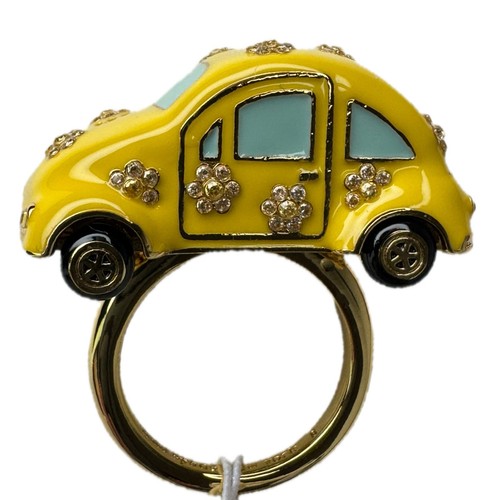 Anello auto giallo - , spade