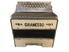 Fisarmonica a bottoni vintage