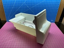 Gruppo contenitore ghiaccio