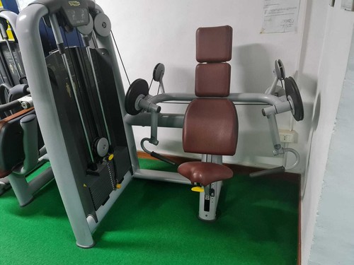 Attrezzo arm curl - attrezzo,