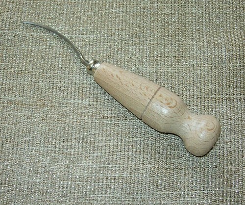 Punteruolo lesina ricurvo - , con