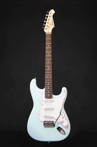 Aria pro stg 003 - pro, ii