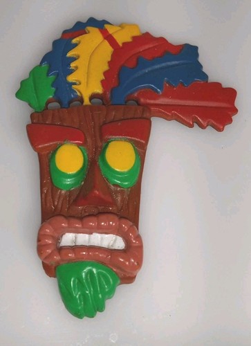 Crash bandicoot aku - aku,