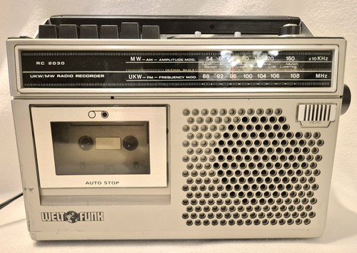 Radio cassette - radio, a