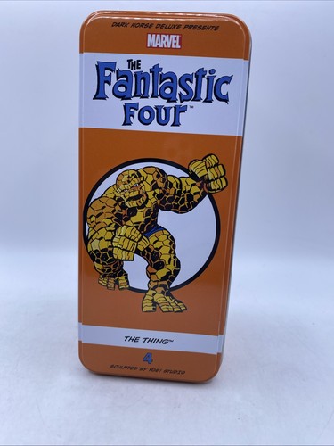 Figurina dark horse deluxe - figurina,