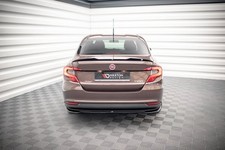 Spoiler posteriore attacco