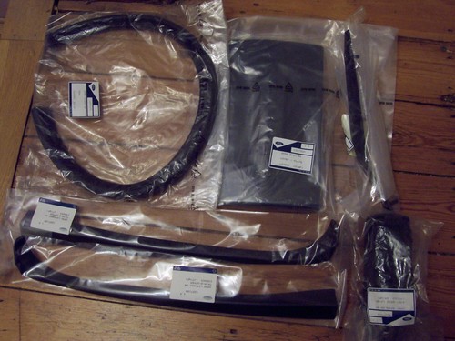 Joblot ricambi originali - di,