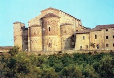 FOSSACESIA CHIETI ABBAZIA S.GIOVANNI IN VENERE LE ABSIDI E CONVENTO