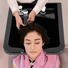 Shampoo parrucchiere salone