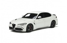 Ottomobile Alfa Romeo Giulia Quadrifoglio Bianca 1/18  OT839