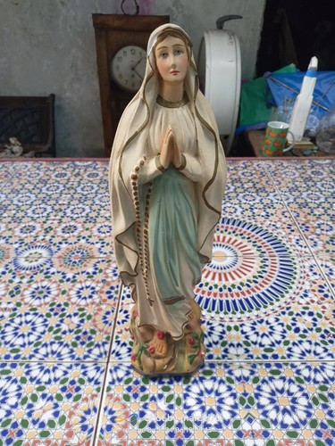Statua madonna che prega - che,