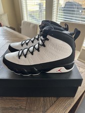 Air Jordan 9 retrò
