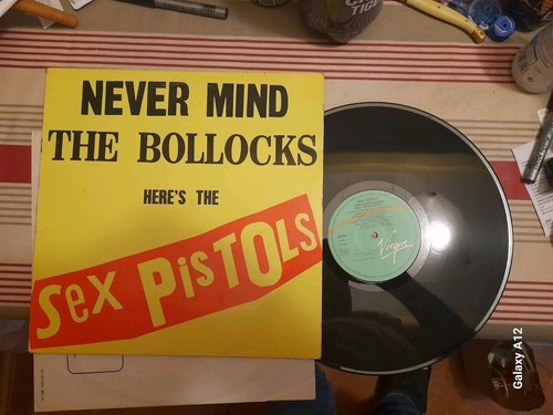 Sex pistols never mind - pistols,