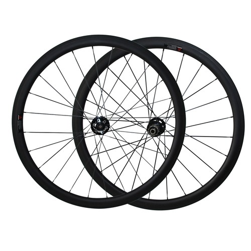 Ruota carbonio per bici - in,