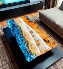 Tavolo da pranzo in resina