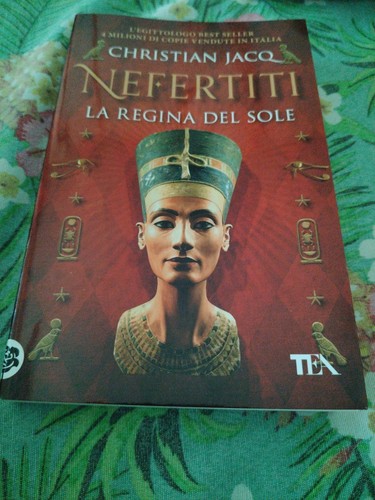 Libro nefertiti regina - libro,