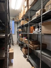 Scaffali metallo magazzino. h.245cm - fino a 50m lineari - ripiani 100x50cm 