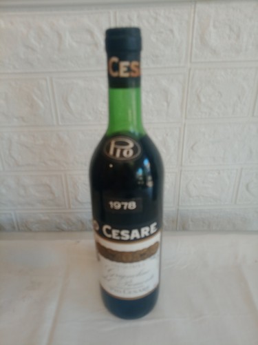 Antica bottiglia pio - pio, cesare