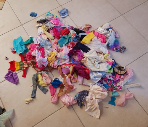 Vestiti per bambole barbie - bambole,
