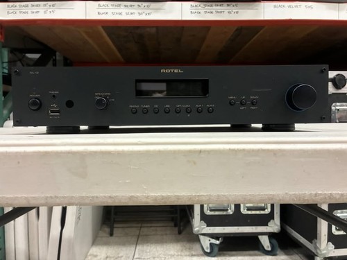 Rotel stereo integrated - ra-12,