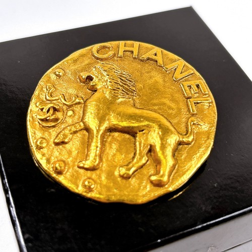 Chanel spilla leone - chanel,