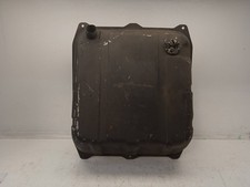 SERBATOIO DI CARBURANTE /