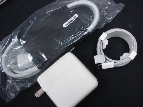 Apple macbook pro pollici - apple,